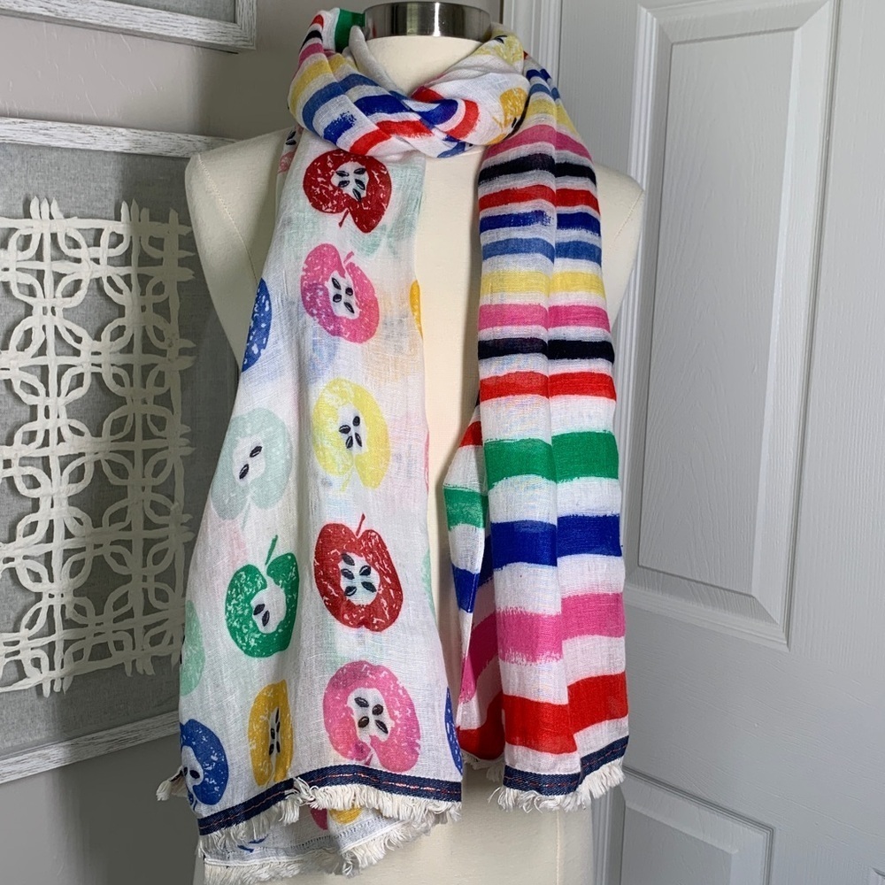 Stripes and apple print primary color, scarf linen/cotton